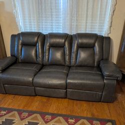 Electric Reclining Sofa