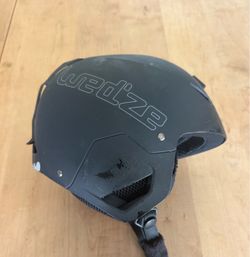 Wed’ze Snowboard Skiing Helmet Medium 56-59 in Very Good Condition