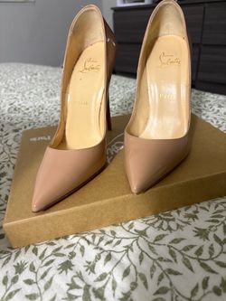 Christian Louboutin So Kate Heel