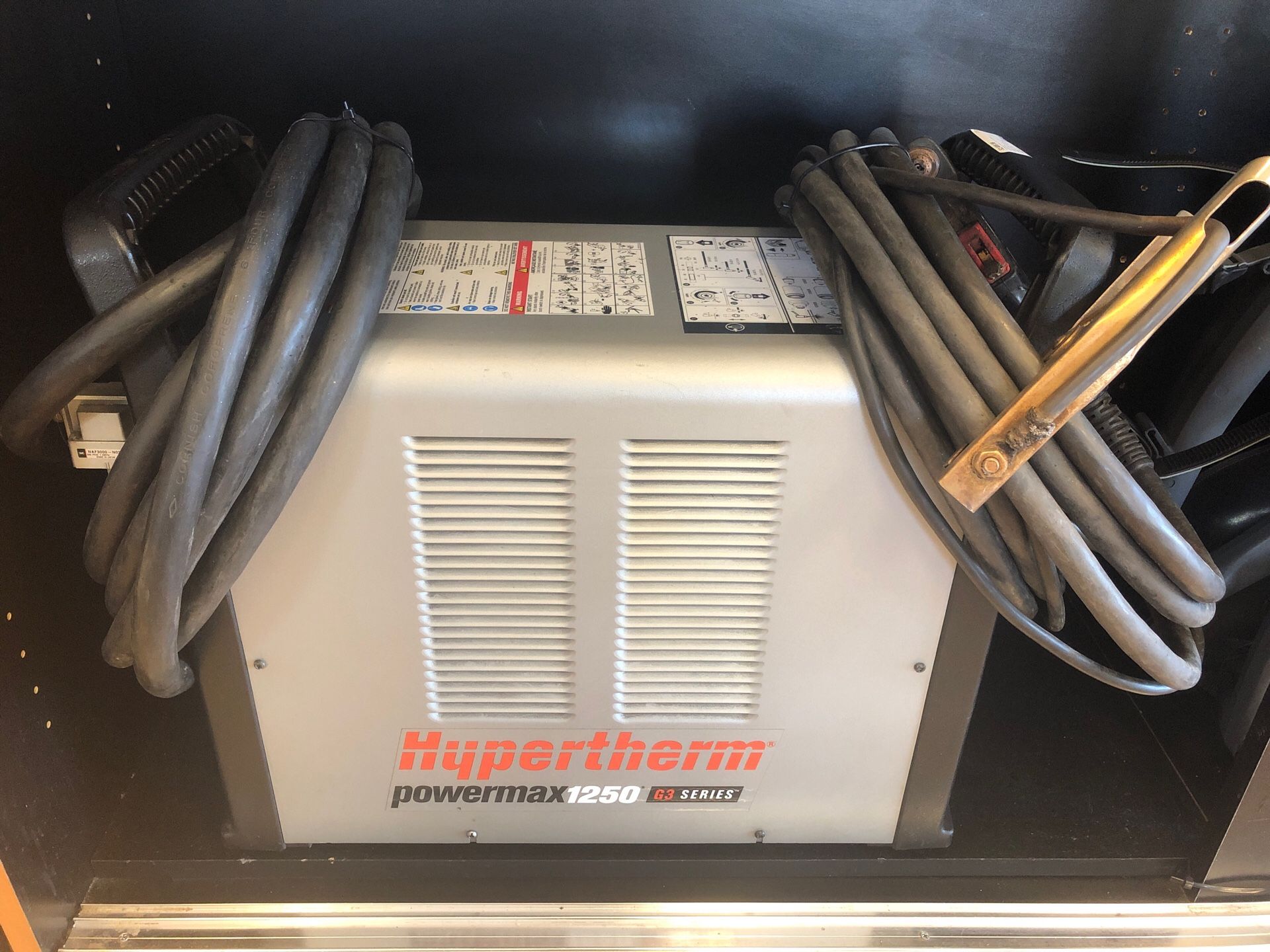 Hypertherm PowerMax 1250 G3 series plasma cutter retails for 7 Grand! Cashbox price is only $2500!!