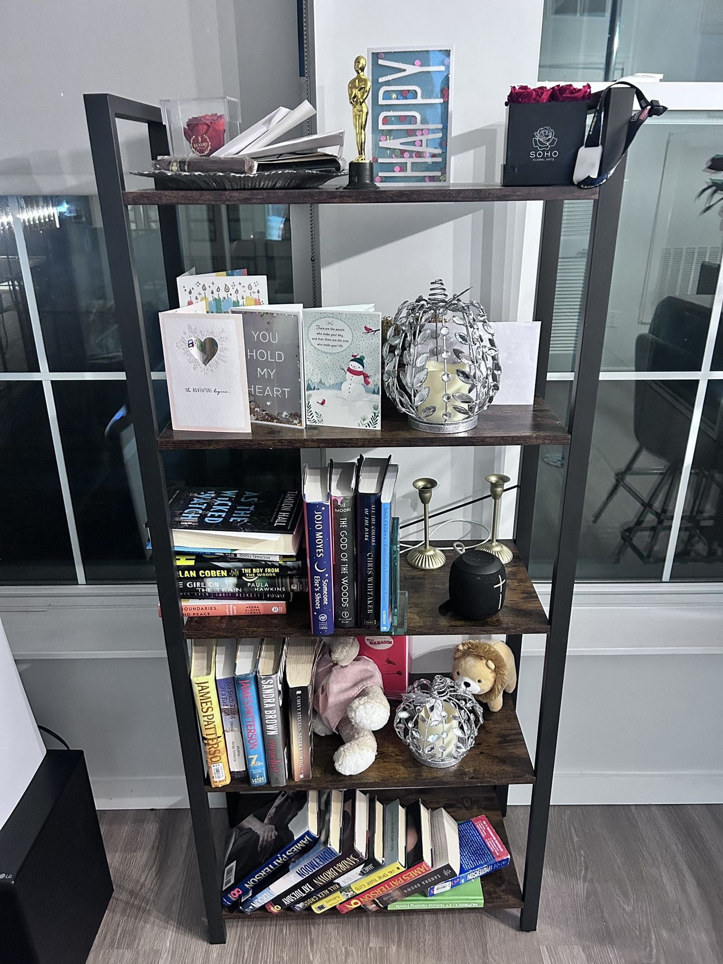 Book shelf