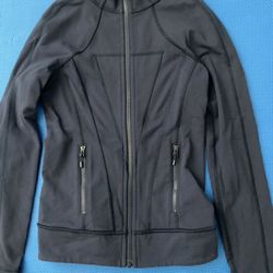 Ivivva Size 10 Sweatshirt