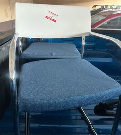 Knoll chairs (2 pairs)