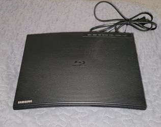 Blu-ray/DVD Player