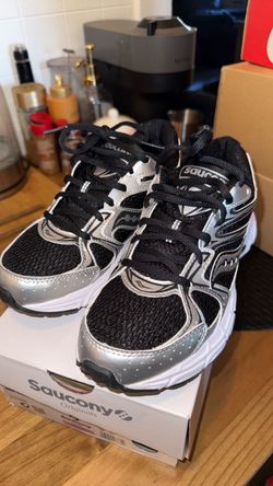 Saucony