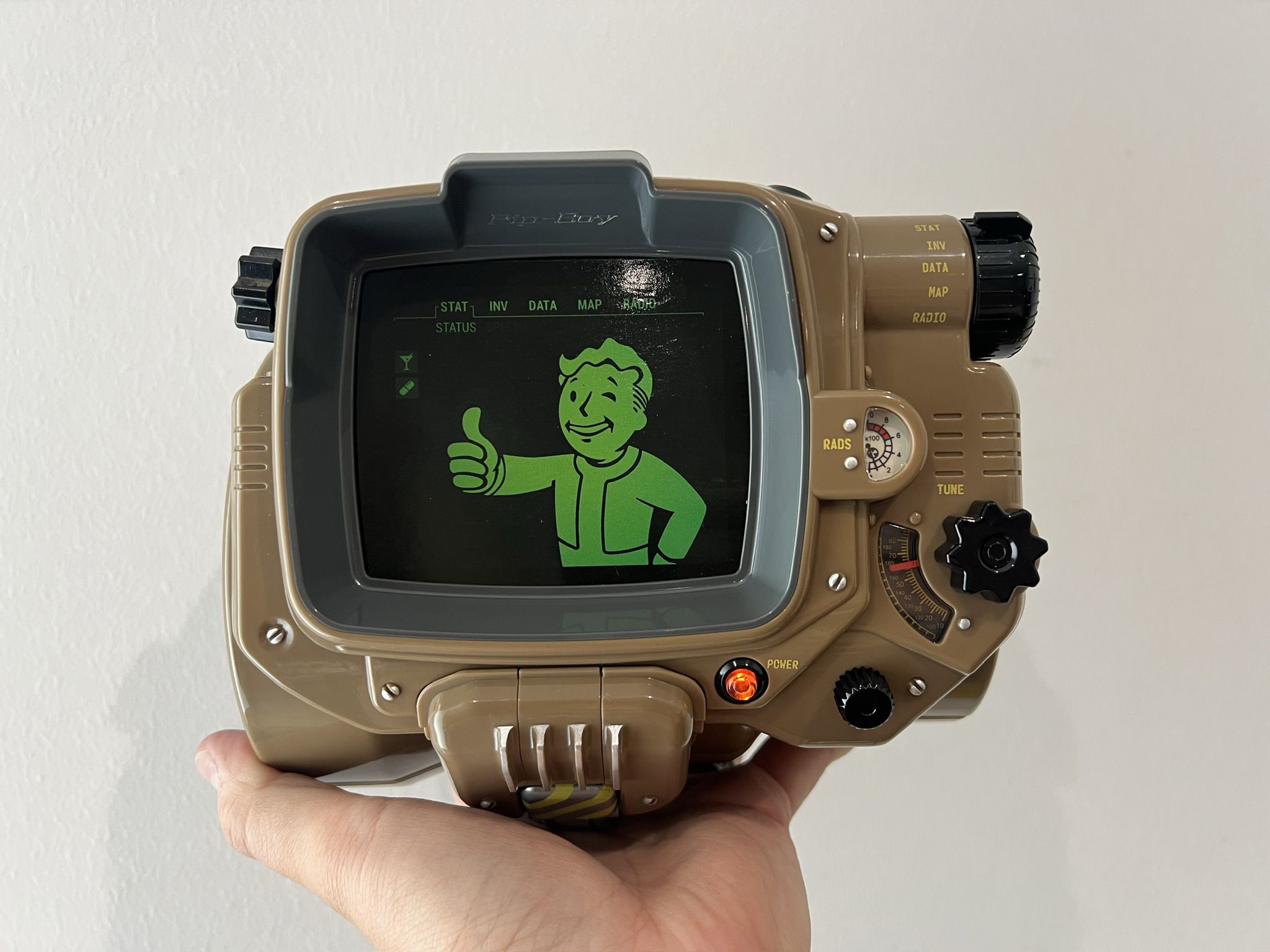 Fallout 4 Collectors Edition Pipboy 
