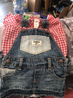 Oshkosh overall dress & onesie shirt 9months in great condition