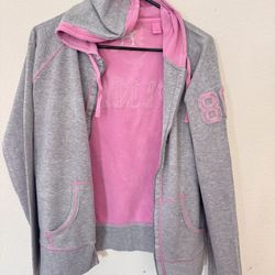 Large PINK Hoodie $8