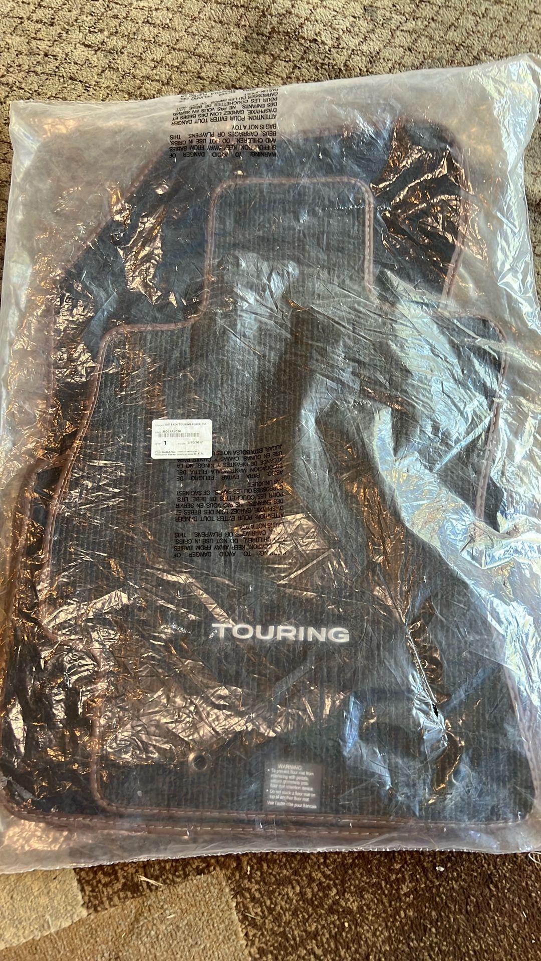 2017 Subaru Outback Floor Mats Brand Nee
