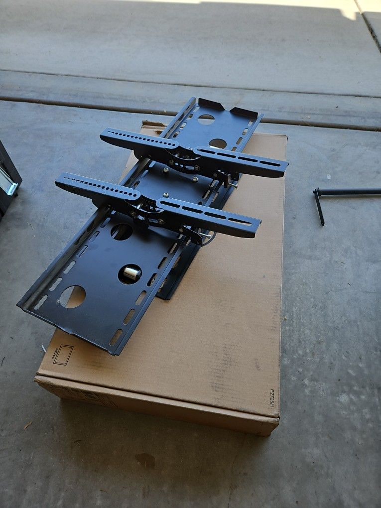 Large TV Mount - 3 Way