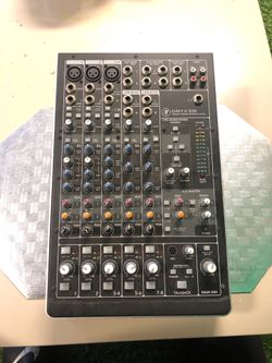 MACKIE ONYX 820i 8-channel mixer