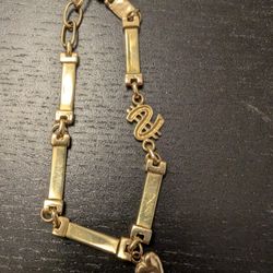 14 K Gold   Ladies Bracelet 