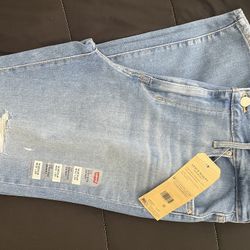 Women’s Levi’s