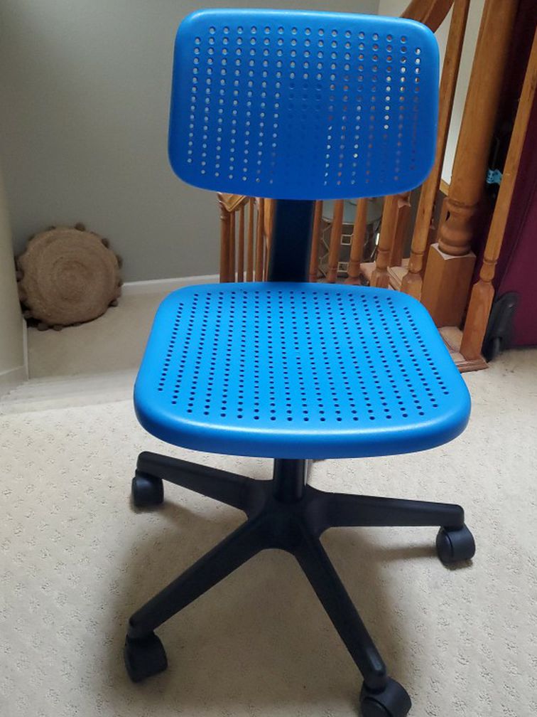 Free Ikea Desk Chair