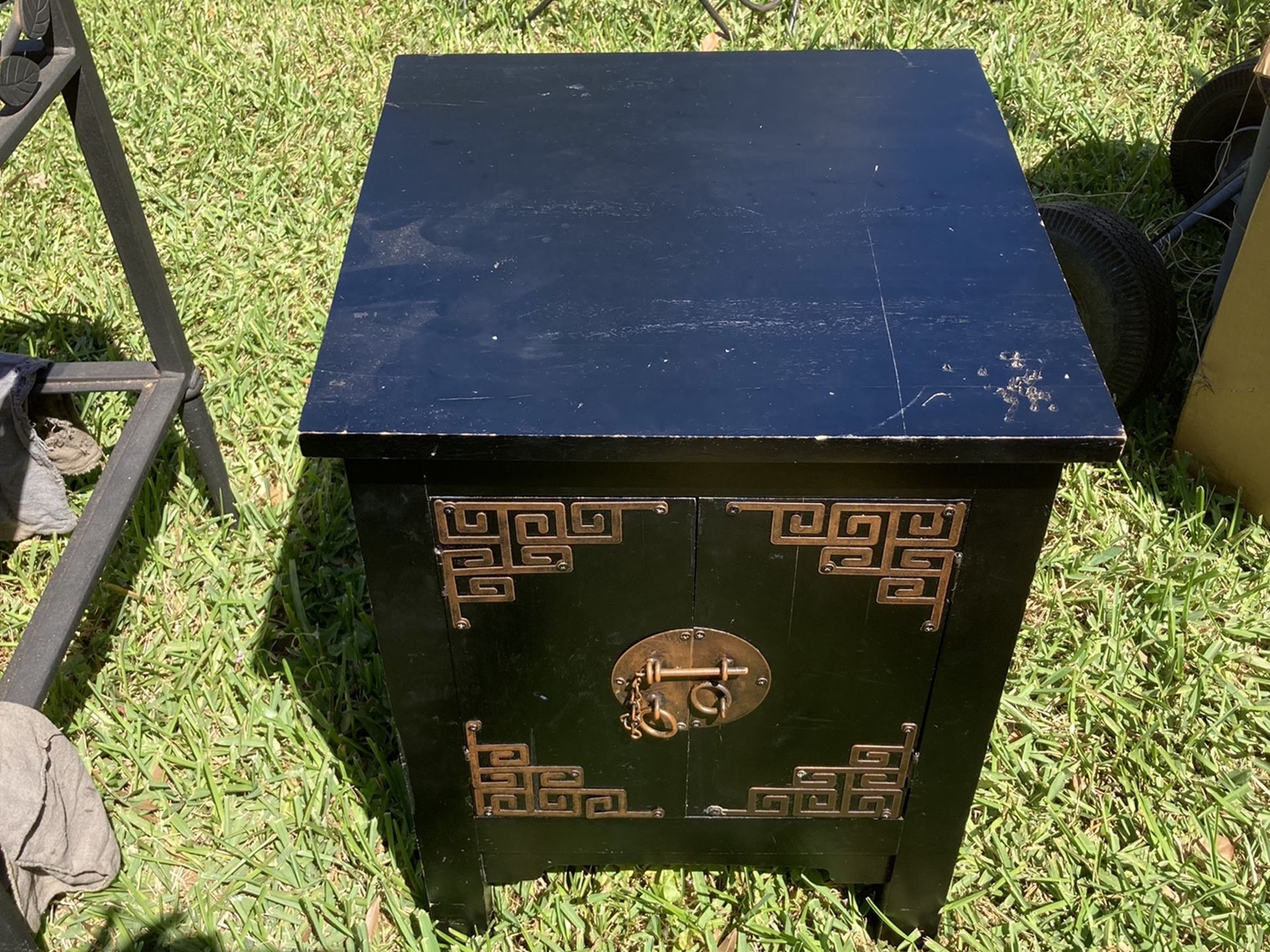 End table