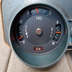 1968 GTO  DASH CLUSTER  Rare 200 Mile Speedo