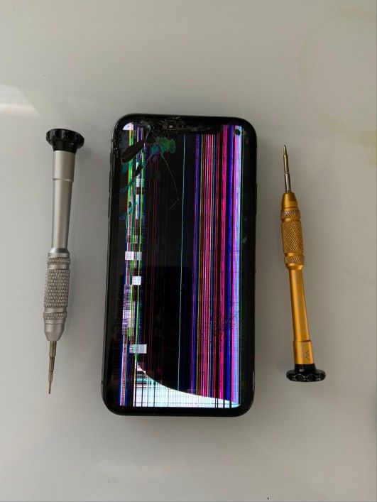 iPhone Screen For Repair