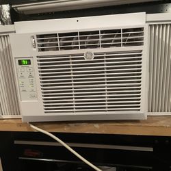 GE 6050 BTU window air conditioner