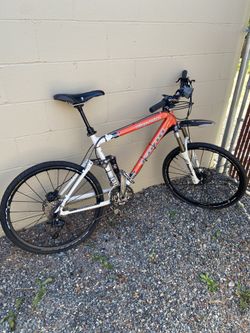 Kona Kikapu Deluxe Mountain Bike Size S-M