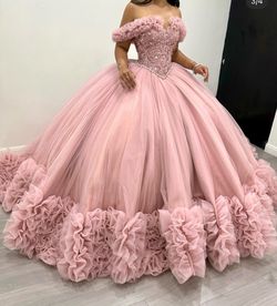 Quinceañera dress size SM