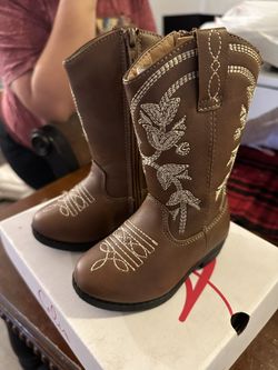 Celia Cowgirl Boot Size 6 Toddler