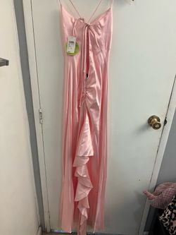 Beautiful rose, colored Windsor dress still in original bag size 3 $20