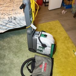 Bissell BG10 Professional Carpet Cleaner – Like New