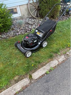 Murray mower with bagger