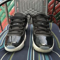 Jordan 11 Lows 