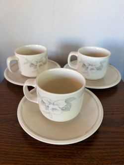 Noritake Keltcraft Misty Isle Morning Melody Teacups & Saucers