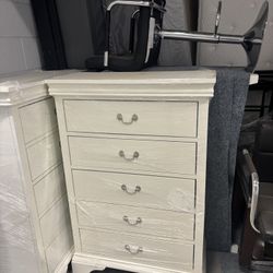 Dressers 1 Short and 2 Tall. Each $50