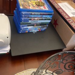 PS4, Games, 2 Controllers 