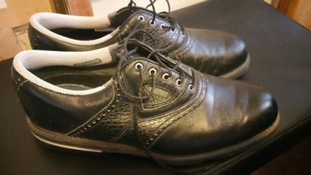 Black leather Foot Joy Golf shoes