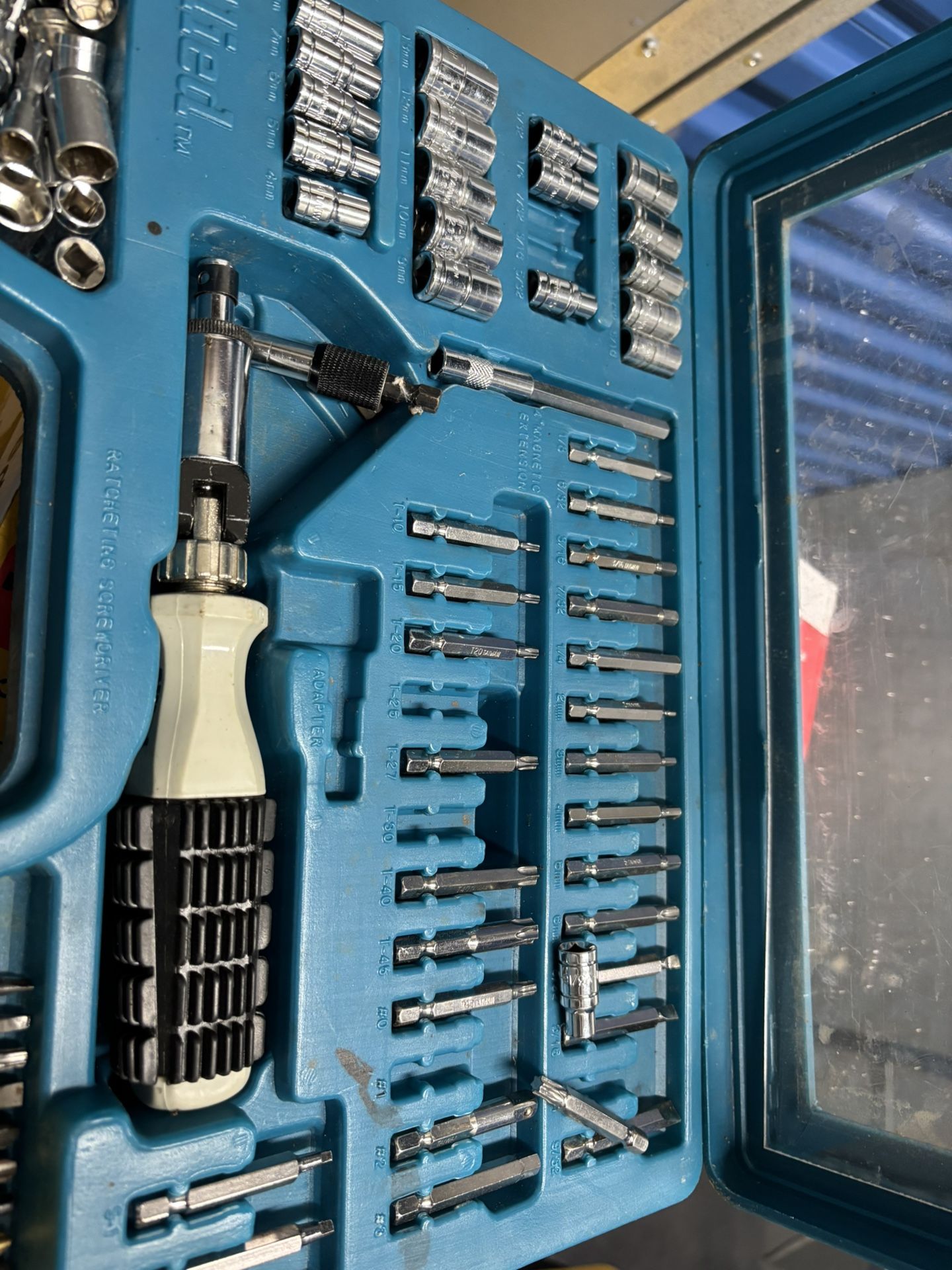 Allied 50 Pc Ratcheting Screwdriver Tool