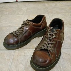 VINTAGE Dr Martens 8A42 Brown Leather Oxford Shoes Mens Size 8 (7 UK