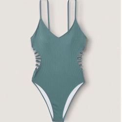 Women’s /teens/bikini/one Piece/medium/new/Victoria’s Secret 