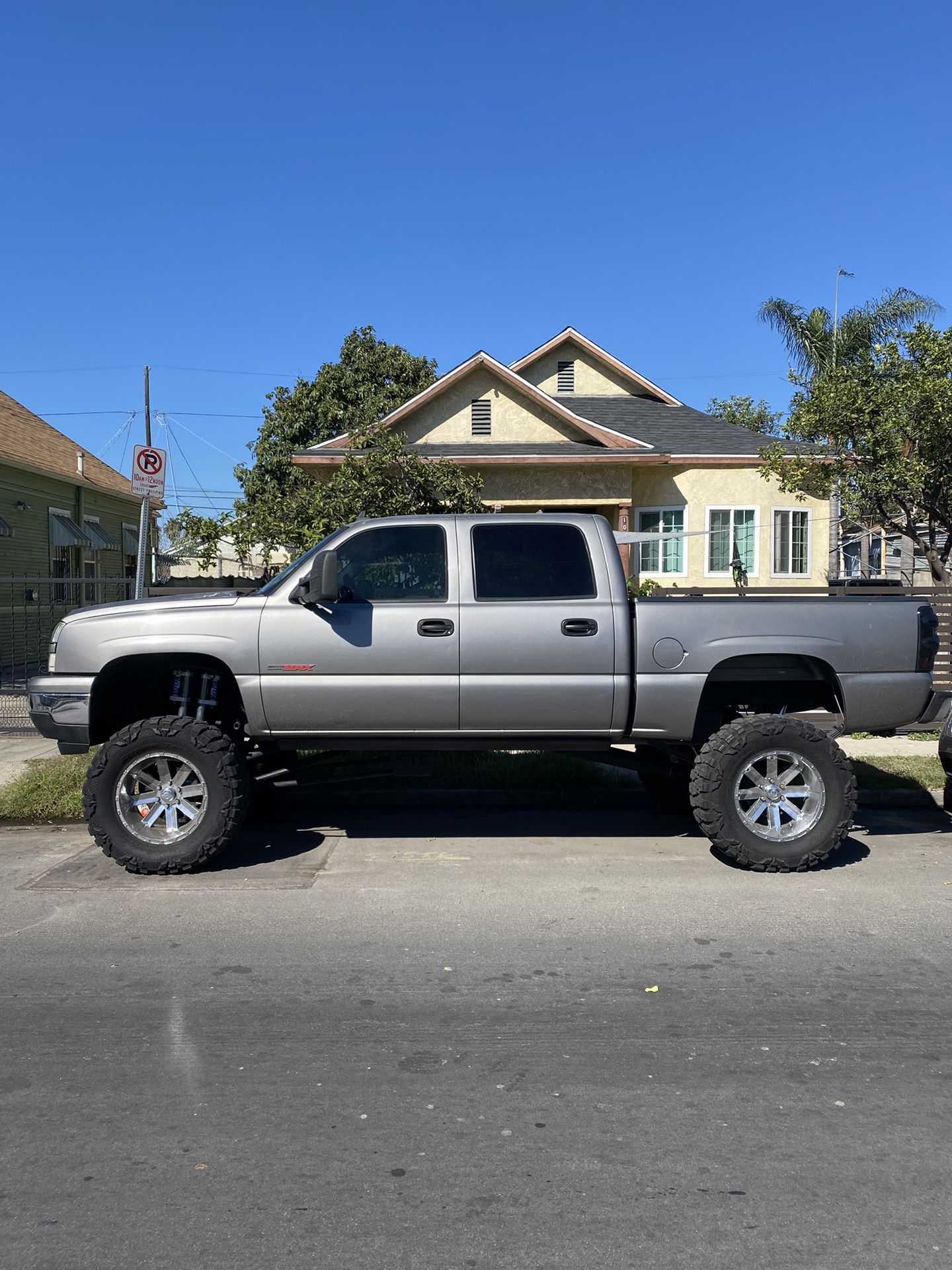 2006 Chevy Silverado 6.0 4/4