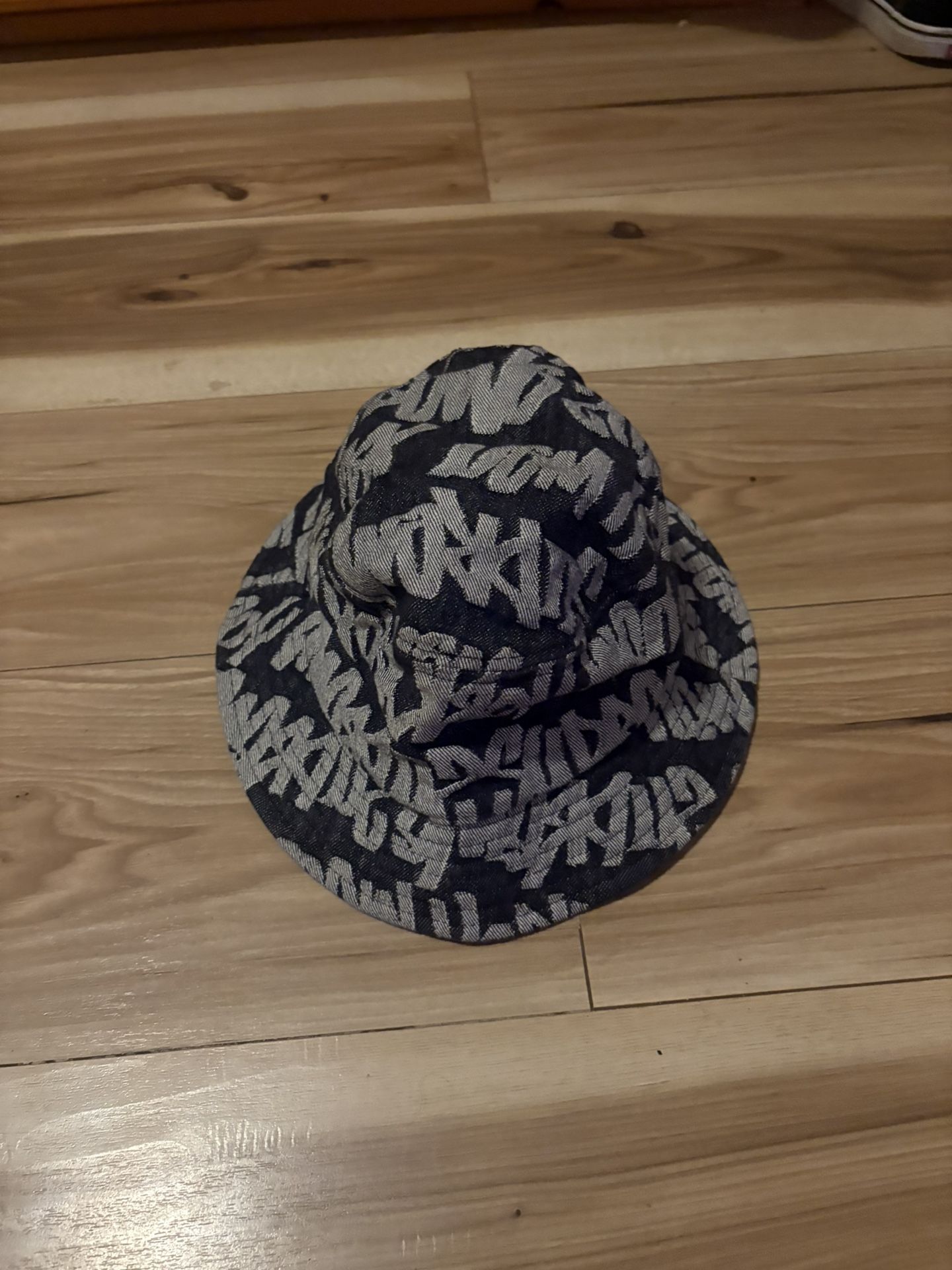 Supreme Bucket Hat