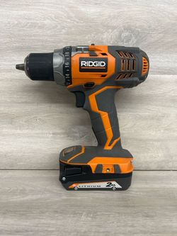 RIDGID R86008 18V 1/2" Cordless Drill Driver w/ 2.0Ah Battery (PO1019367)
