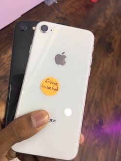 iPhone 8 64GB UNLOCKED/ T-Mobile
