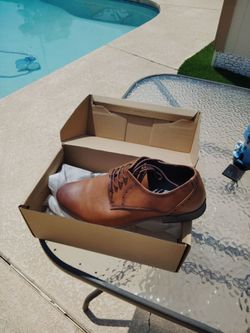 Dress shoes