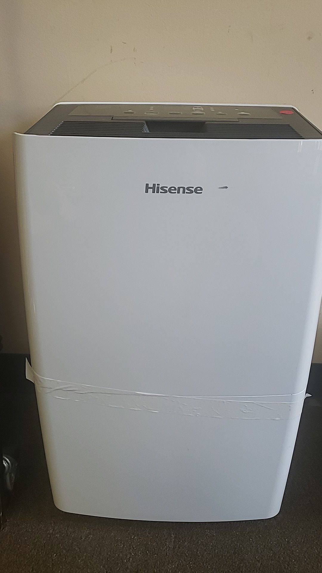 Hisense DH70KP1WG Dehumidifier AS IS