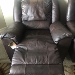 Ashley’s Furniture Recliner sofa