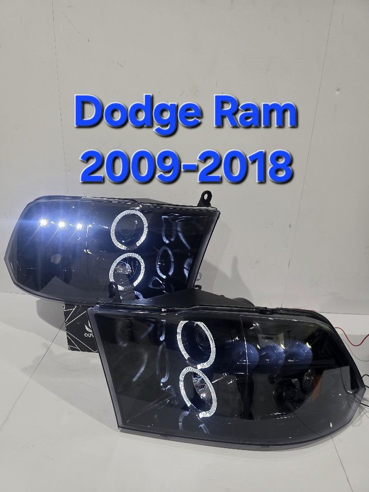Dodge Ram 2009-2018 Headlights