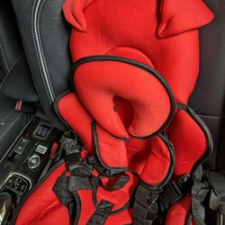 Foldable car seat