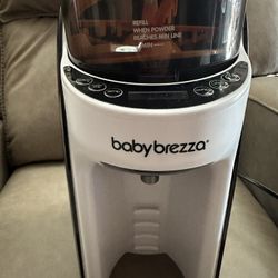 Formula Pro Advanced Baby Formula Dispenser