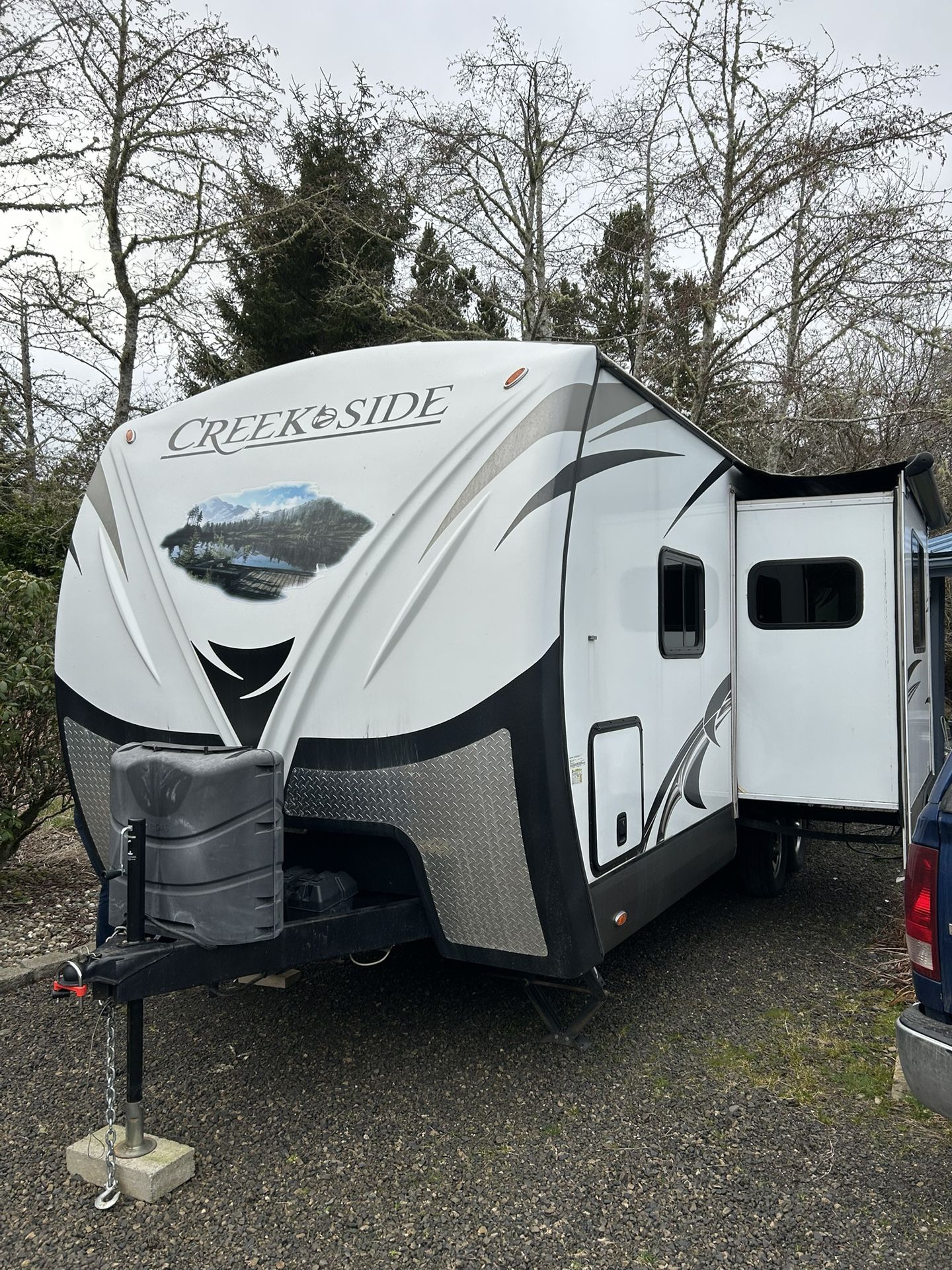 2016 Outdoors RV Creekside 23 DBS