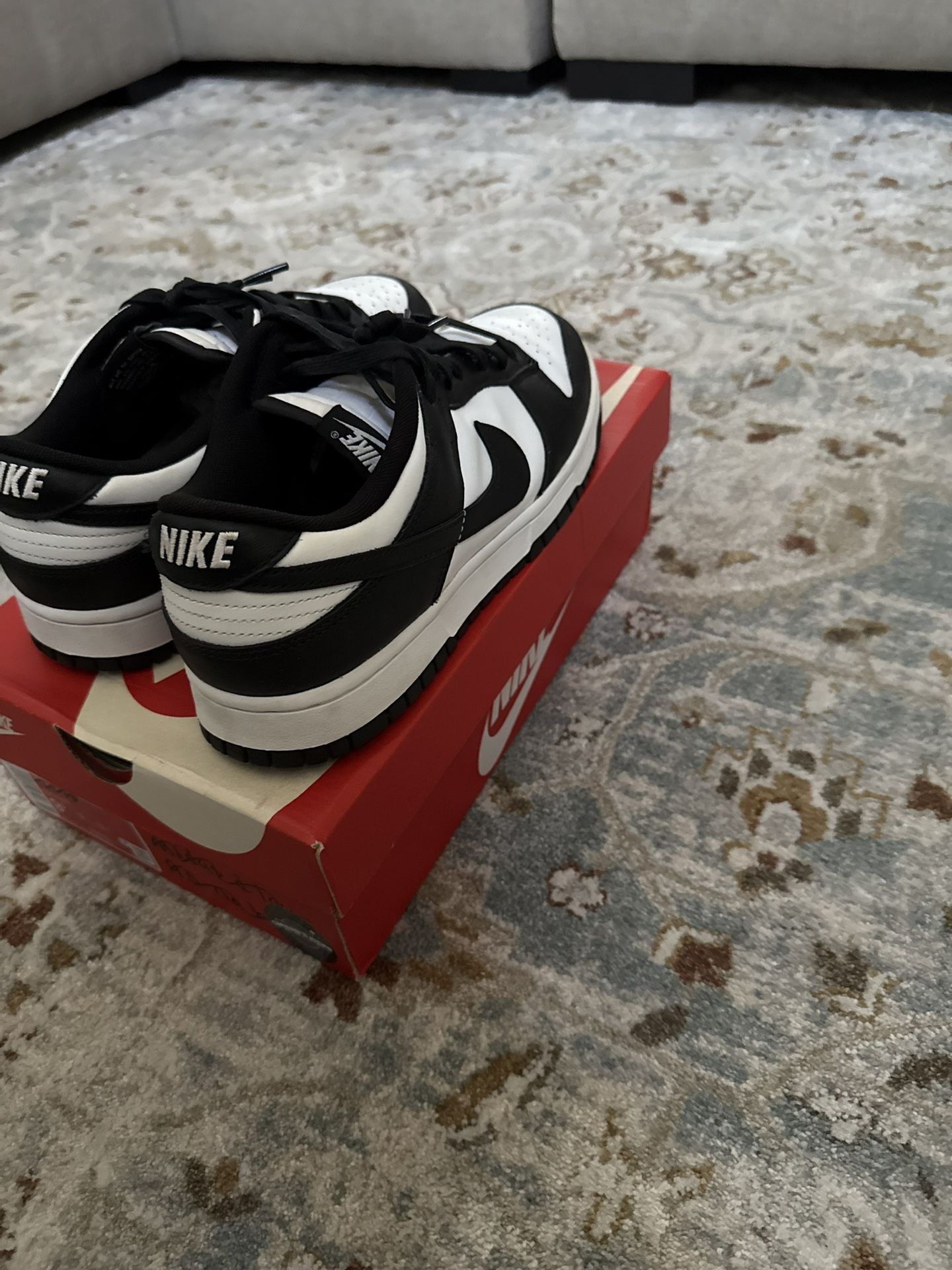 Nike Dunk Low “Black White” PANDA