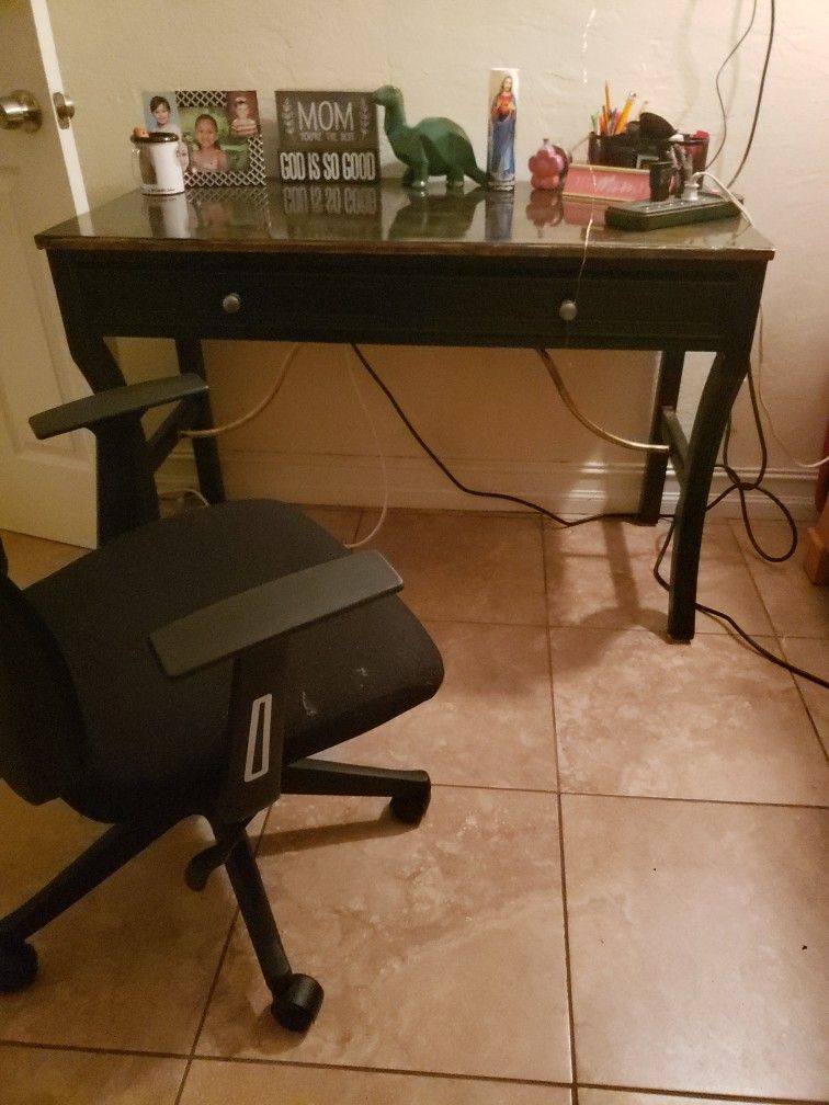 Wooden Desk With Chair