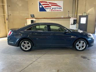 2016 Ford Taurus